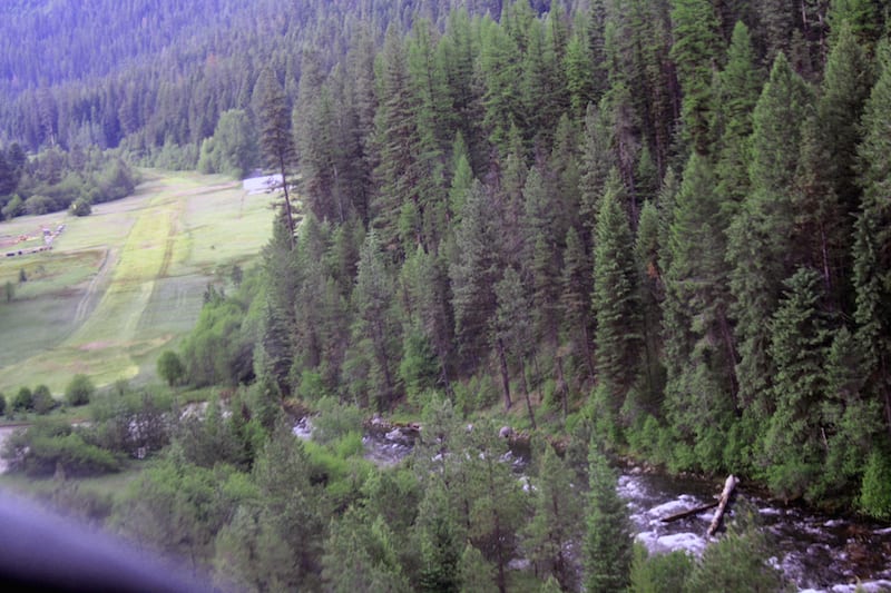 Landing at Minam (Photo by Carol Skerjanec)