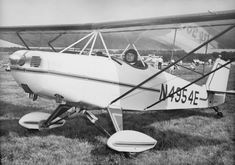 Lou departing Oshkosh in the Ace in 1965.