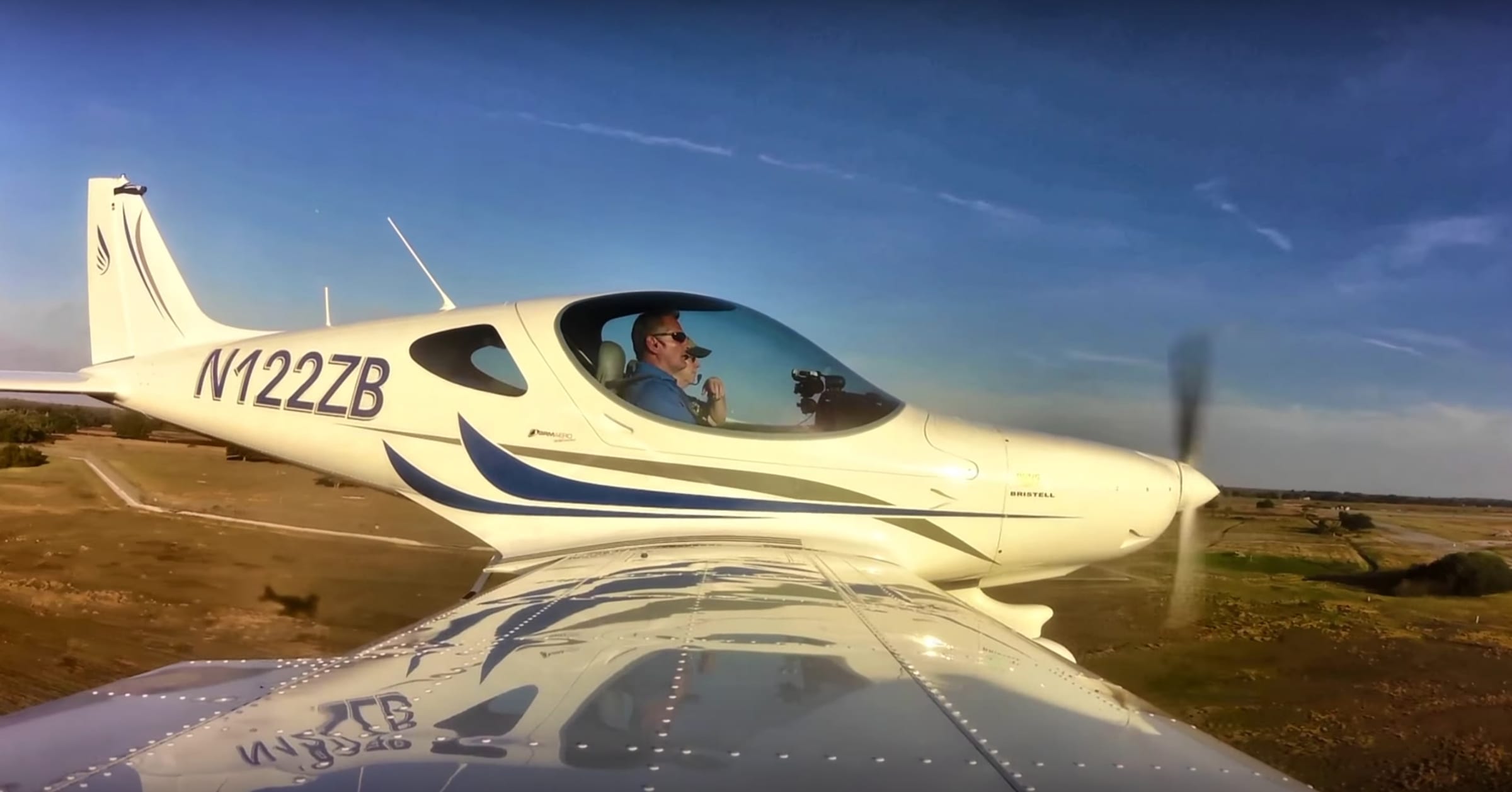 Levelling aircraft