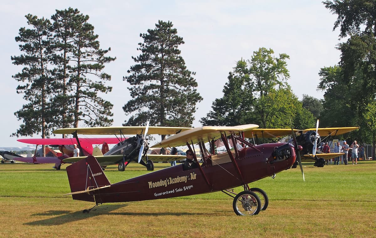 https://generalaviationnews.com/wp-content/uploads/2022/10/Sparky-20-Brodhead22-PietenpolTaxi.jpg