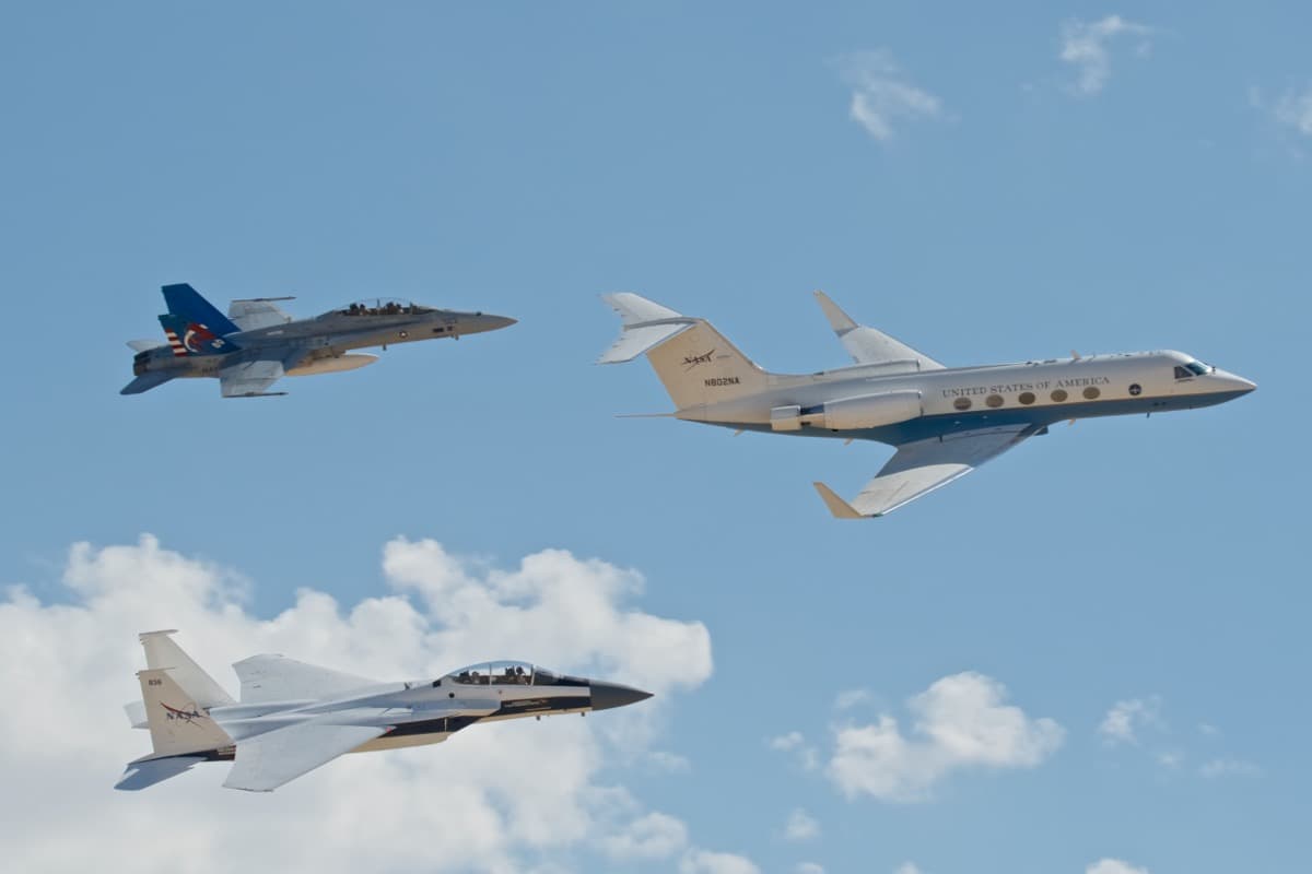 nasa t 38 jet formation