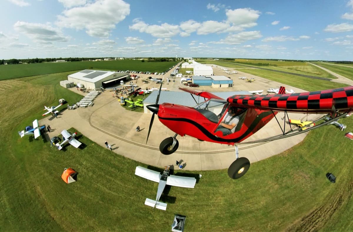 Picture Of The Day Flying Over The Zenith Homecoming General   POTD Zeniith Homecoming Jon Humberd Oh2020b 